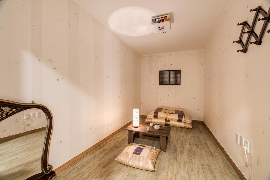 Готель Gold Hill Gh House Сеул Номер фото
